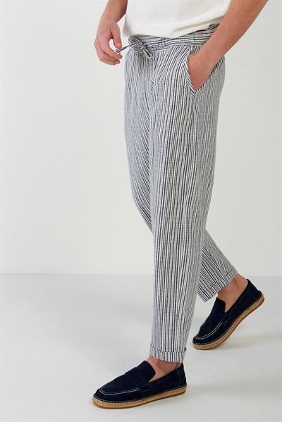 Duble Paça Kumaşı Çizgili Lastikli Pantolon