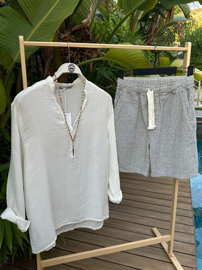 Hakim Yaka Kolyeli Gömlek