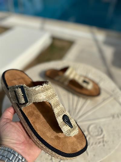 Hasır Taban Parmak Arası Terlik