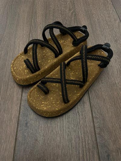 İpli Bodrum Sandalet