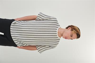 Kendinden Desenli Triko  T-Shirt