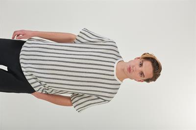 Kendinden Desenli Triko  T-Shirt