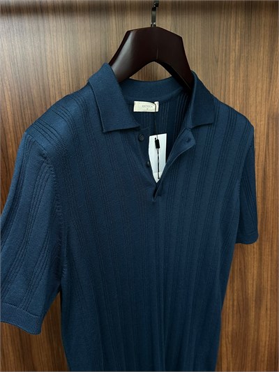 Nakış İşleme Detaylı Yakalı Triko T-Shirt