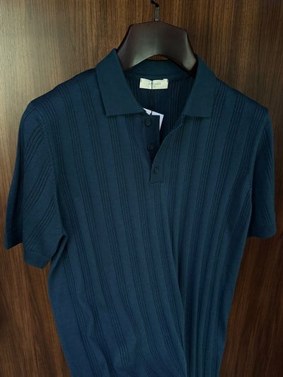 Nakış İşleme Detaylı Yakalı Triko T-Shirt