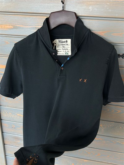 Nakış Logolu Tahta Düğmeli Yakalı T-Shirt