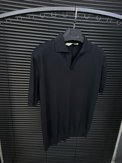 Triko Kumaş Yakalı T-Shirt