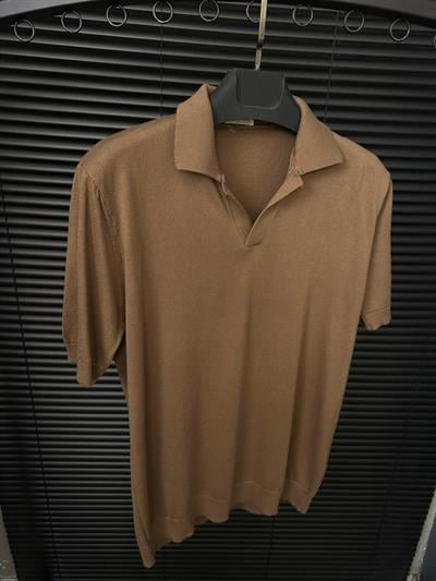 Triko Kumaş Yakalı T-Shirt