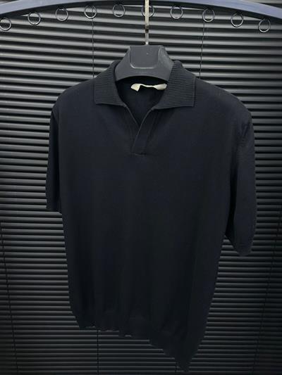 Triko Kumaş Yakalı T-Shirt