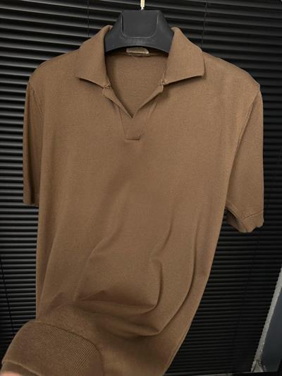 Triko Kumaş Yakalı T-Shirt