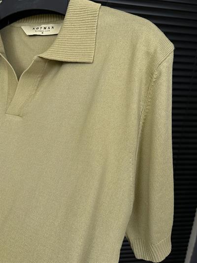 Triko Kumaş Yakalı T-Shirt