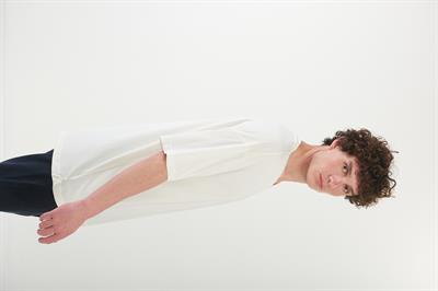 V Yaka Düz Basic T-Shirt