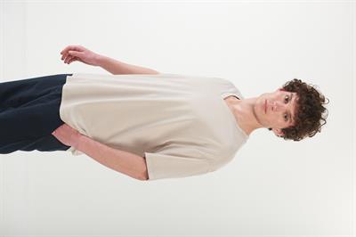 V Yaka Düz Basic T-Shirt