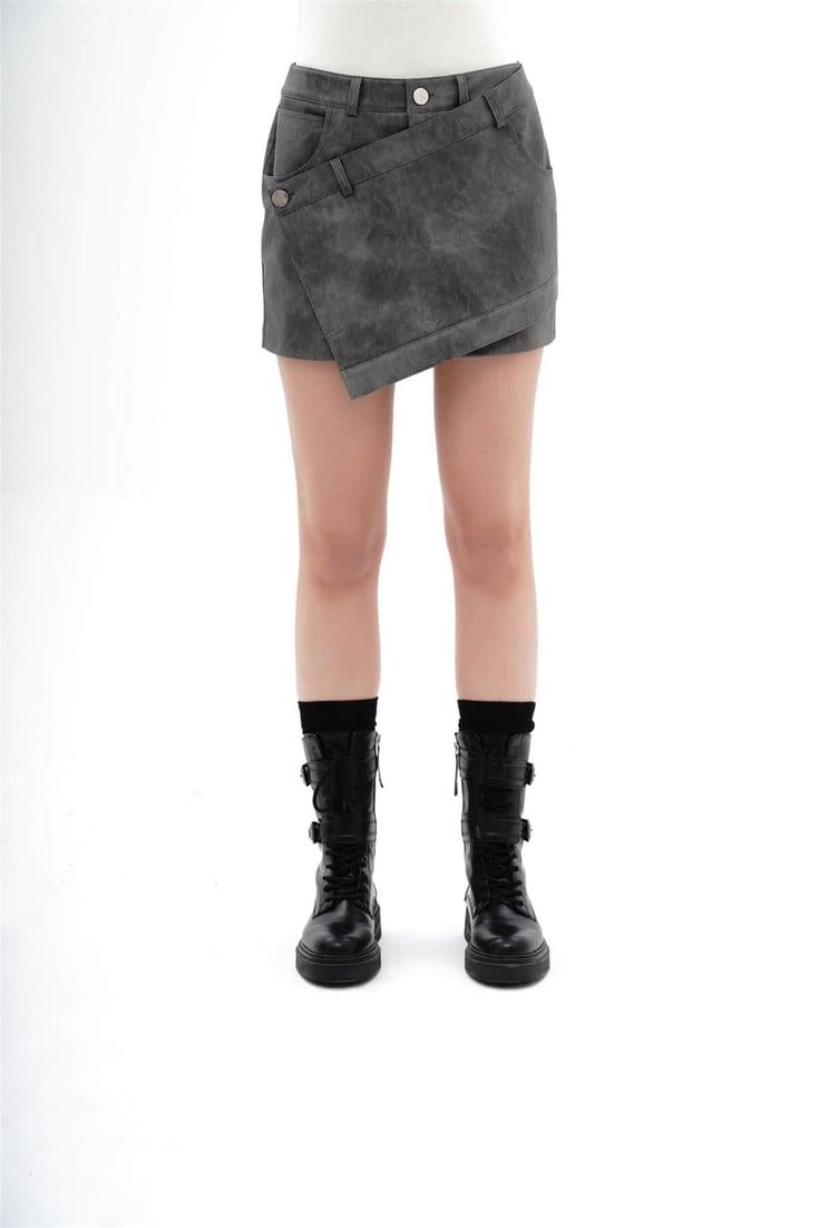DERİ ŞORT ETEK 
