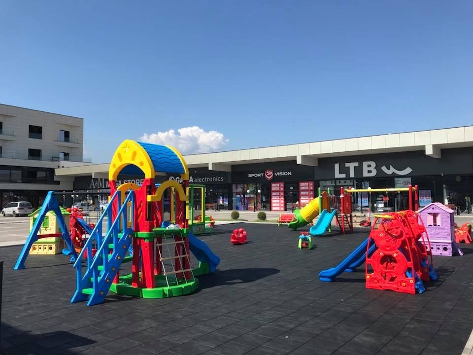Arnavutluk çocuk oyun parkı montajı – ParkBahceMarketi üretimi çocuk oyun grupları