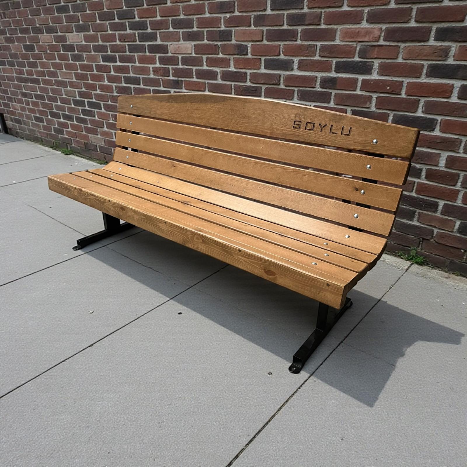 Ahşap Oturma Bankı 180x75x60cm