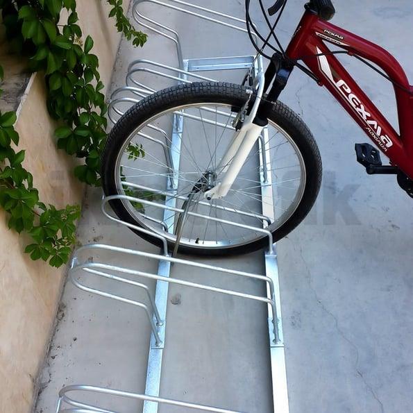 6-Bike Parking Rack – Heavy-Duty Galvanized Steel (40x210 cm)