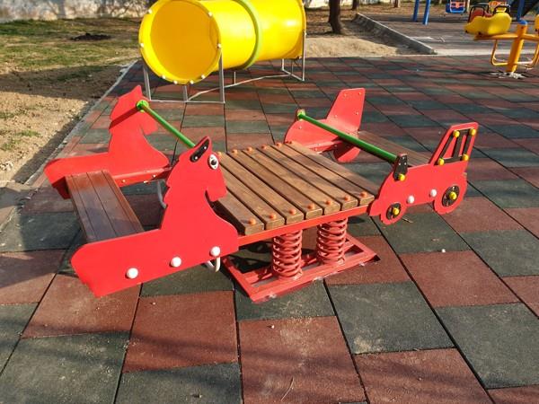 Compact Seesaw with Horse & Car Figures
