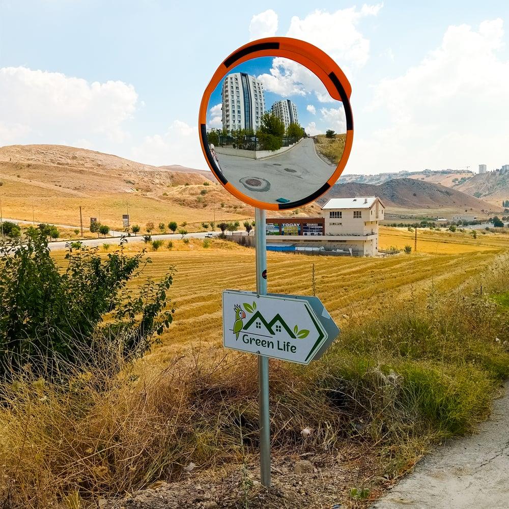60 cm Convex Traffic Safety Mirror with 2.5 m Yellow-Black Flanged Pole Set