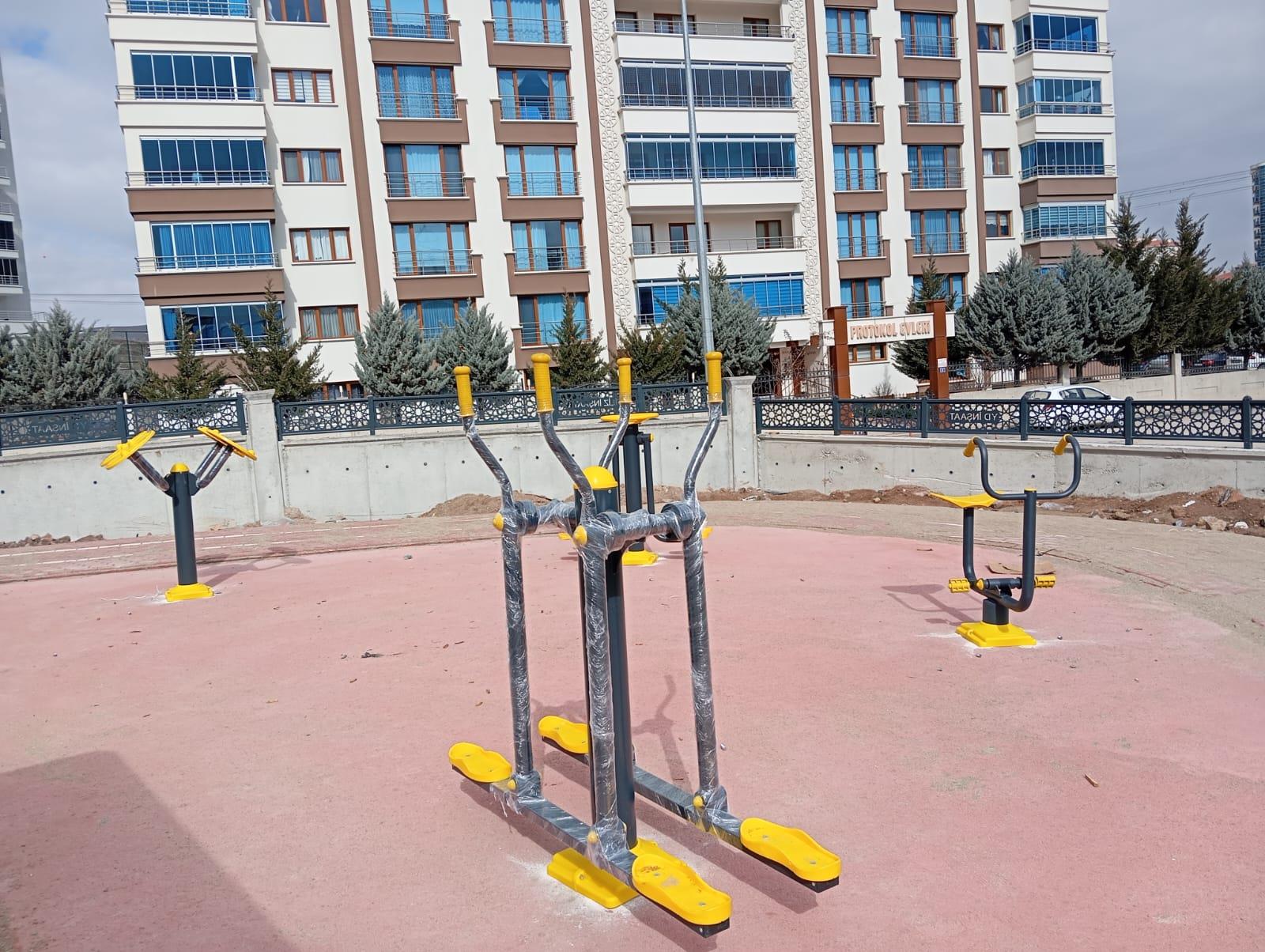 Park Spor Aleti, İkili Yürüyüş Aleti EKS09