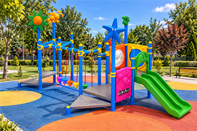 Multi-Activity Playground Set with Climbing Features – 8.5m x 4m