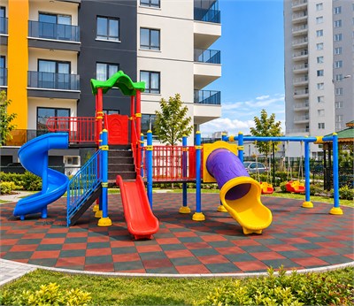 Dış Mekan Çocuk Oyun Parkı 9.5x5.5m, Üç Kaydıraklı Klasik Model