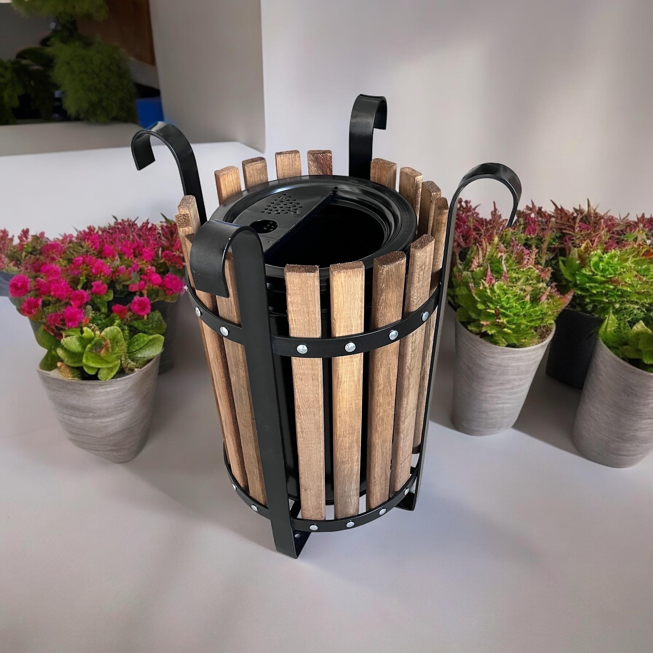 Wooden Outdoor Trash Bin – SGC10N Model