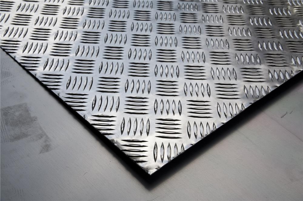 Alüminyum Çetalı Levha 3 mm / 4 mm 1250X2500mm