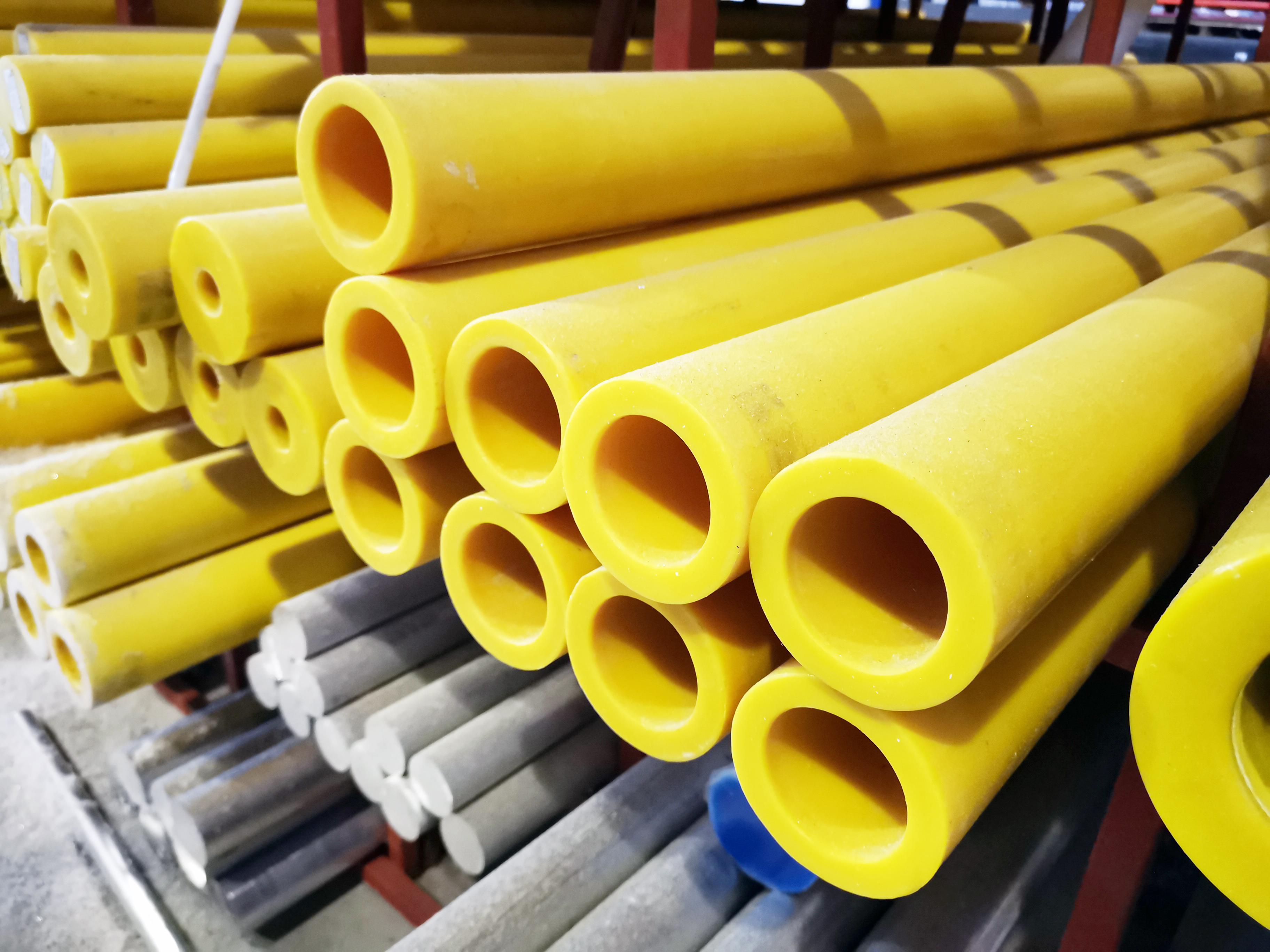 Döküm Polyamid Boru Dış Çap 321 İç Çap 230 Boy 550 mm 550mm