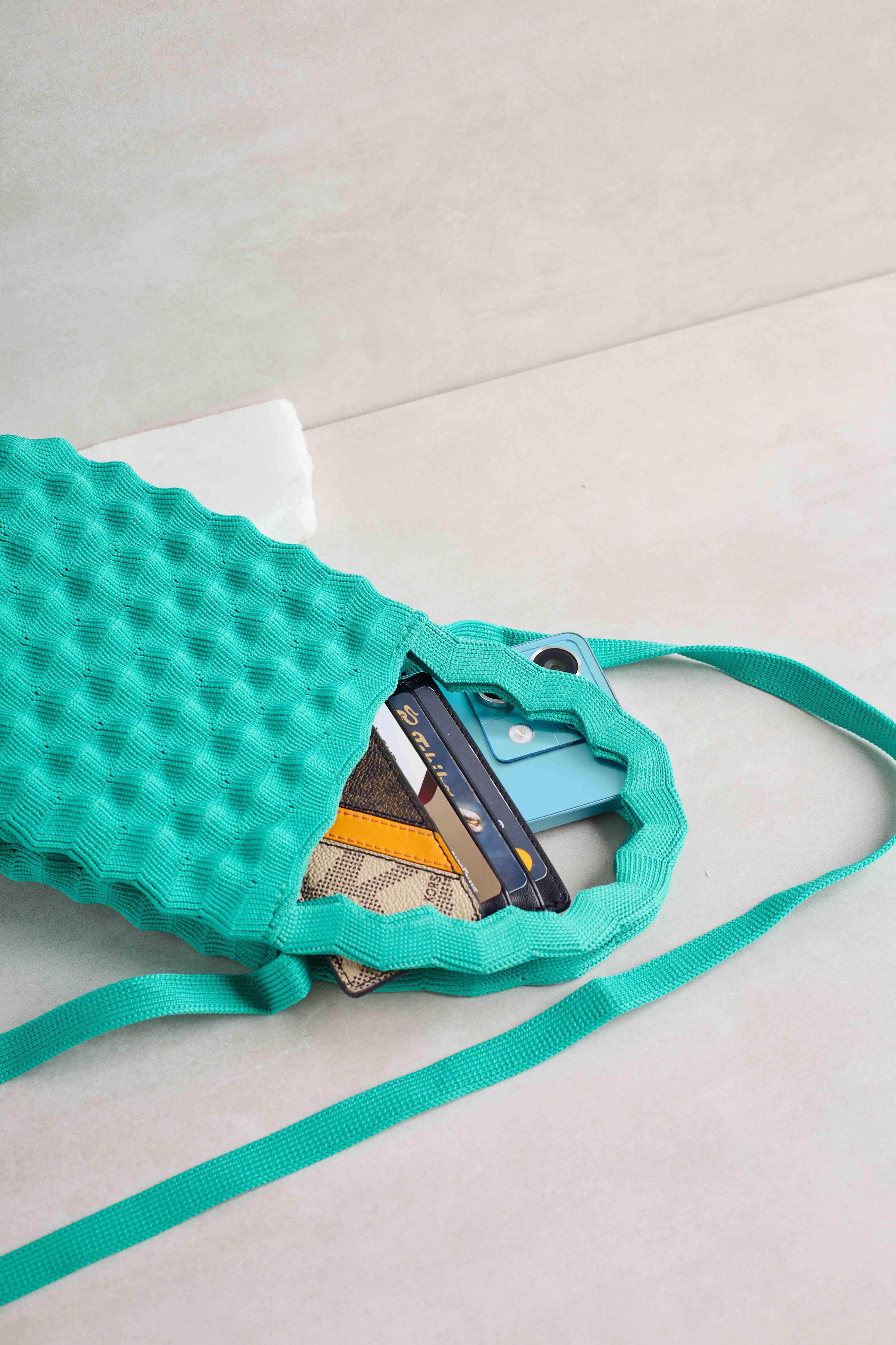 Benetton Yeşili Bubble Triko Çanta