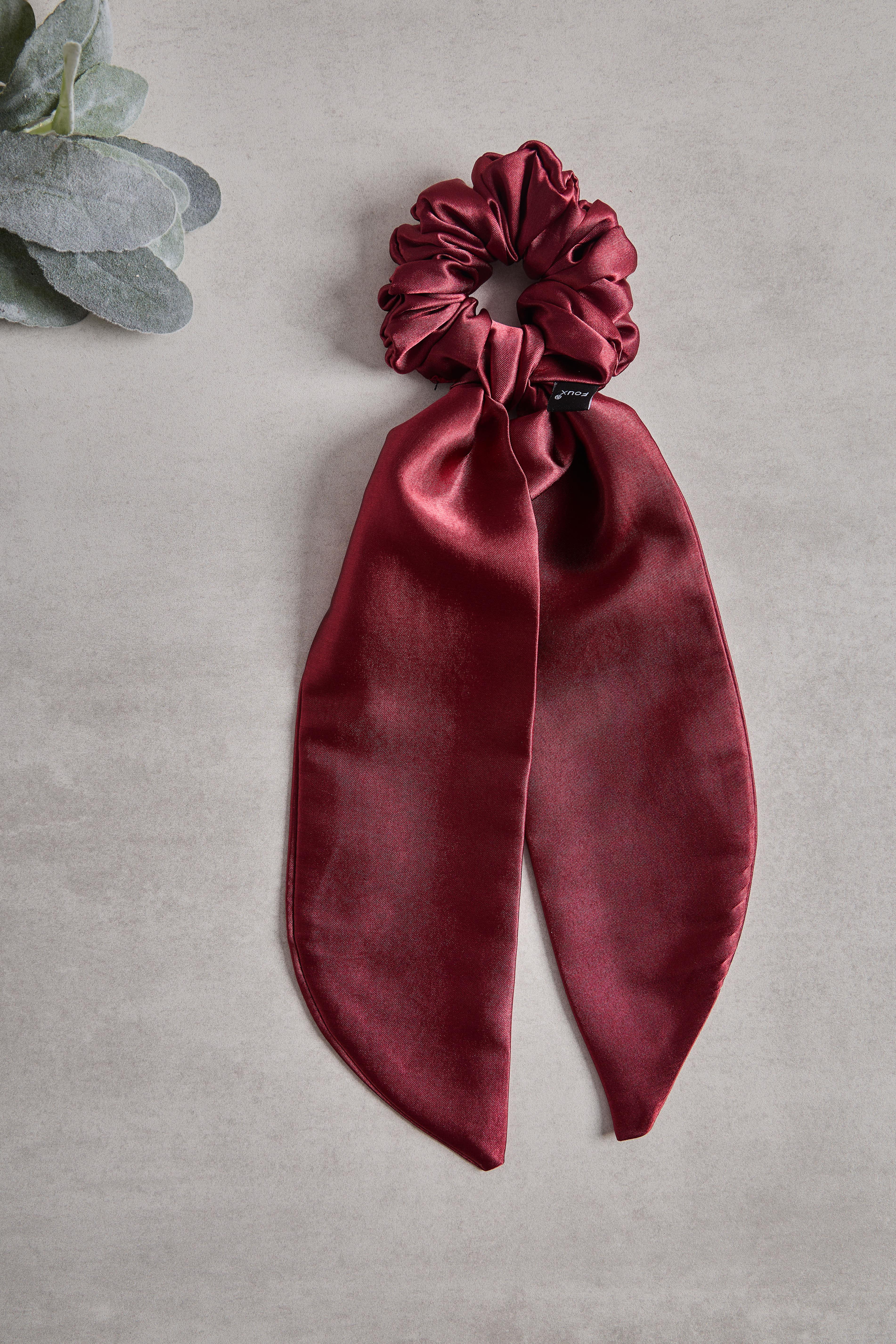 Bordo Kuyruklu Sateen Scrunchie