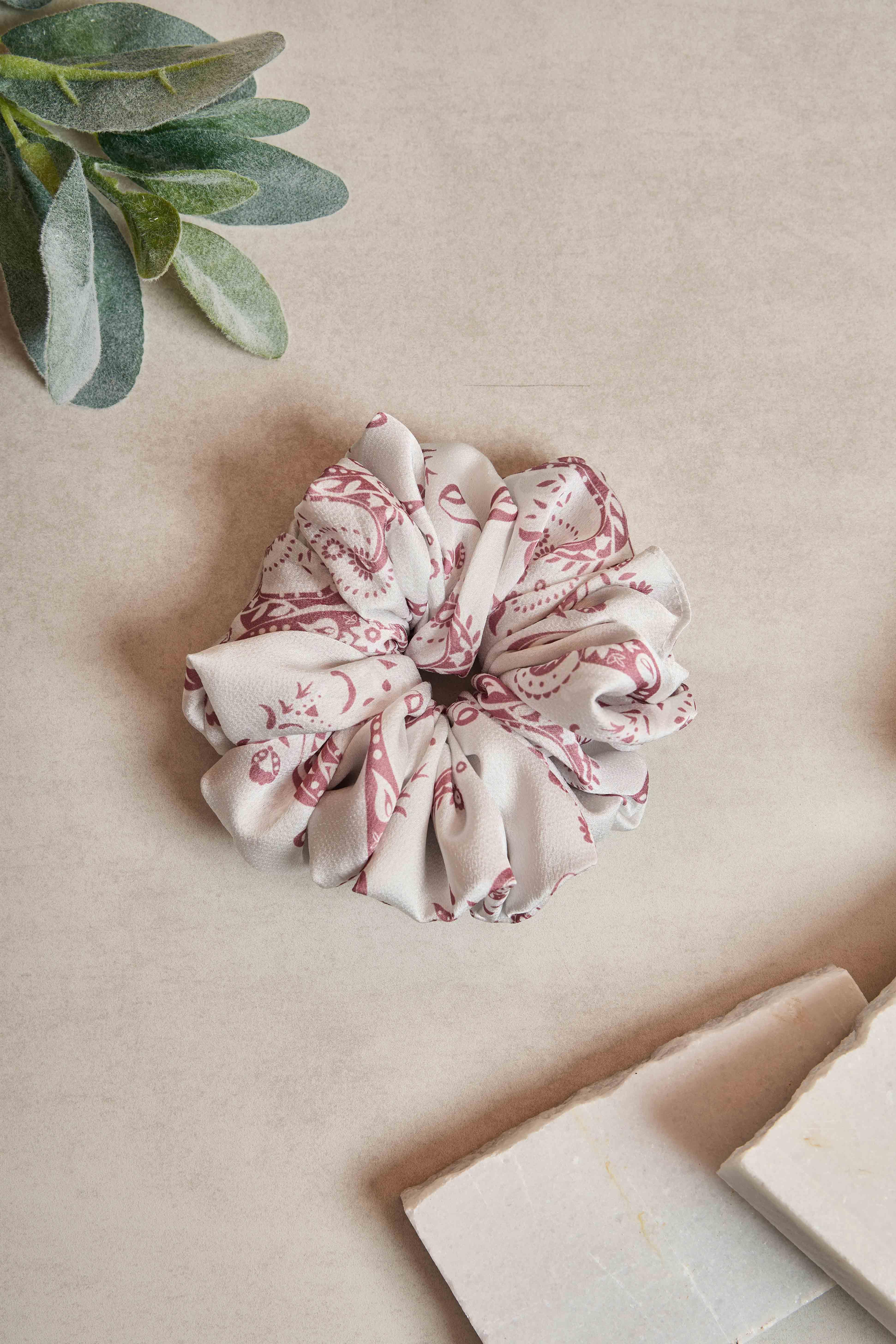 Buta Bol Büzgülü Scrunchie