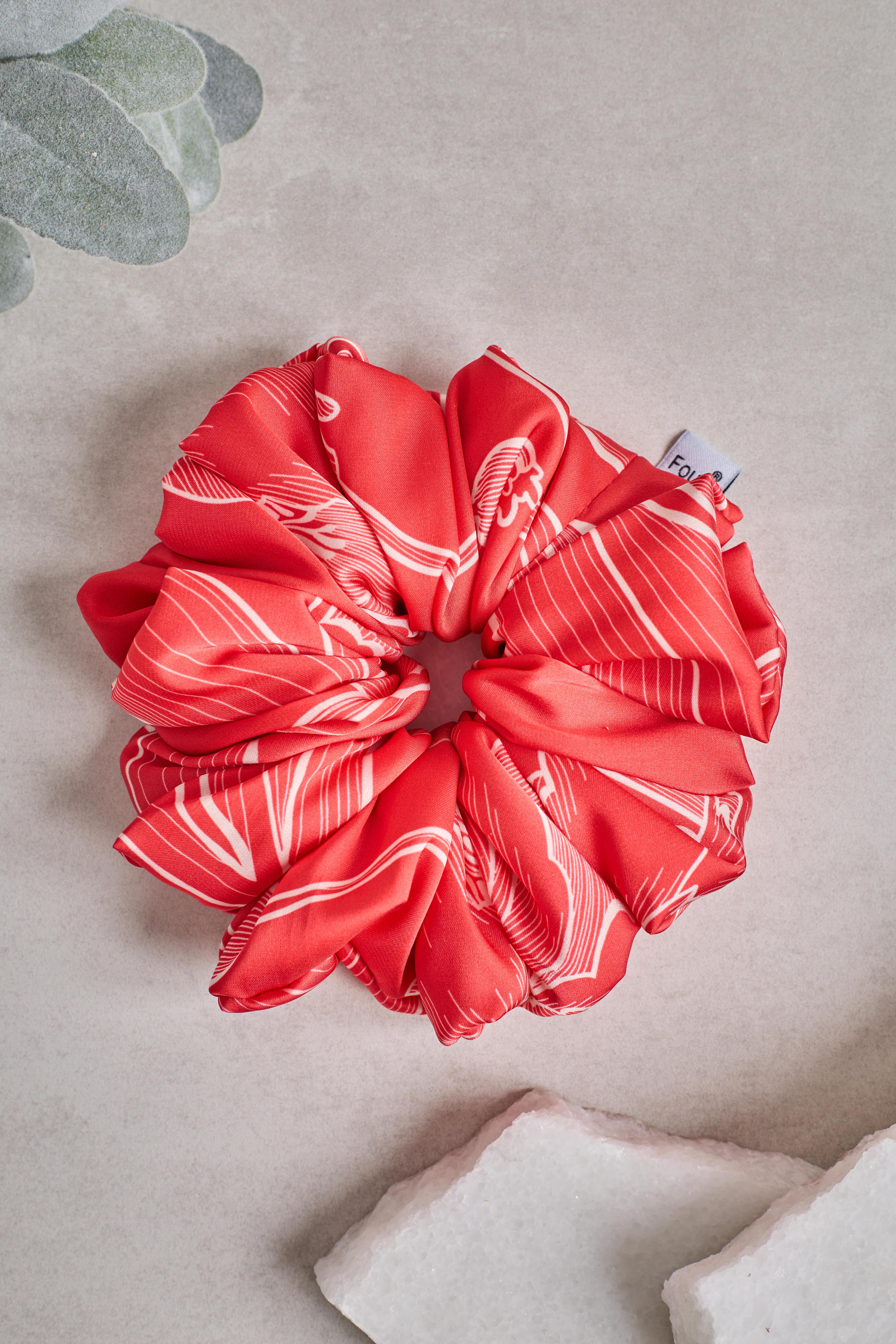Carmine Bol Büzgülü Scrunchie
