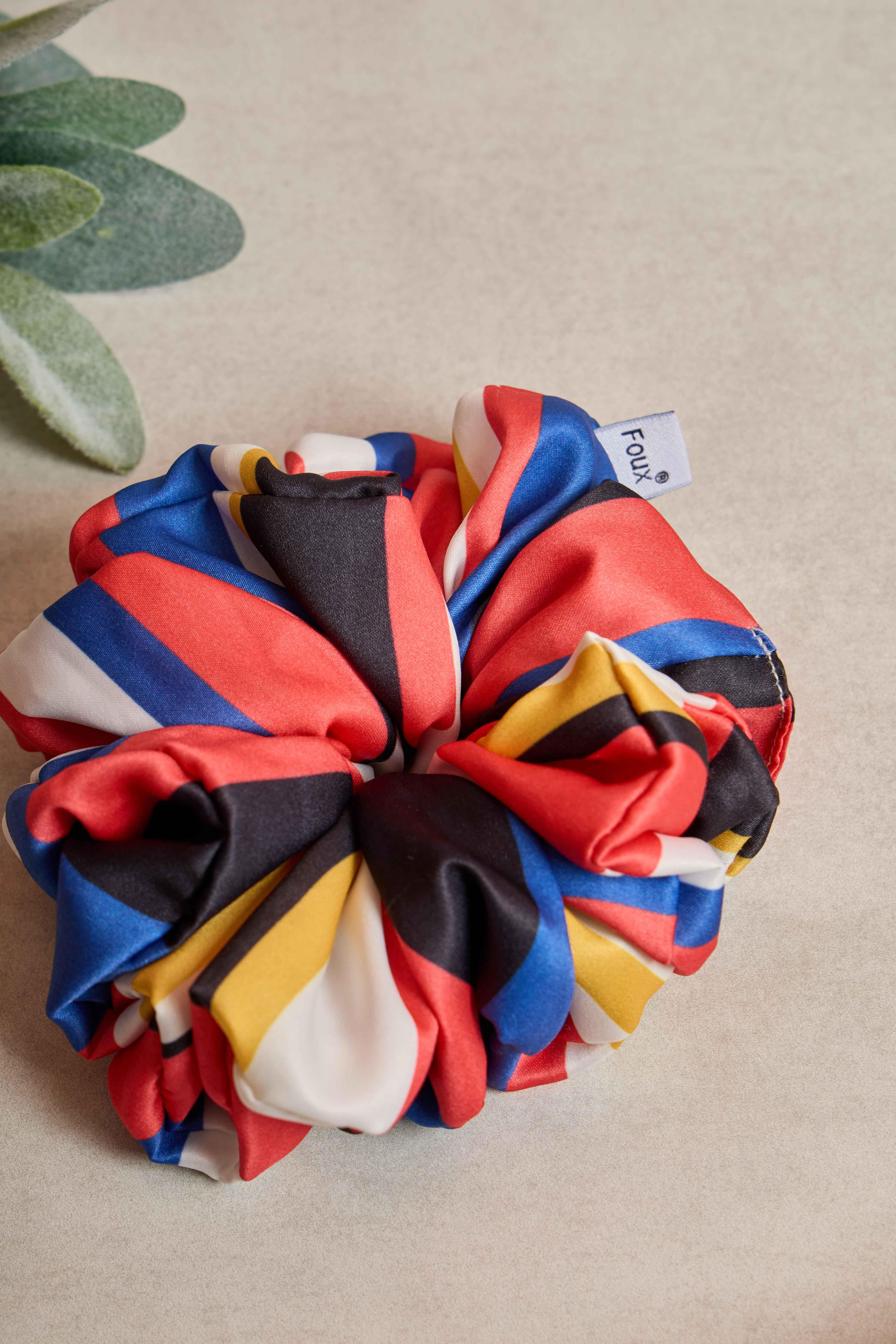 Çizgili Bol Büzgülü Scrunchie