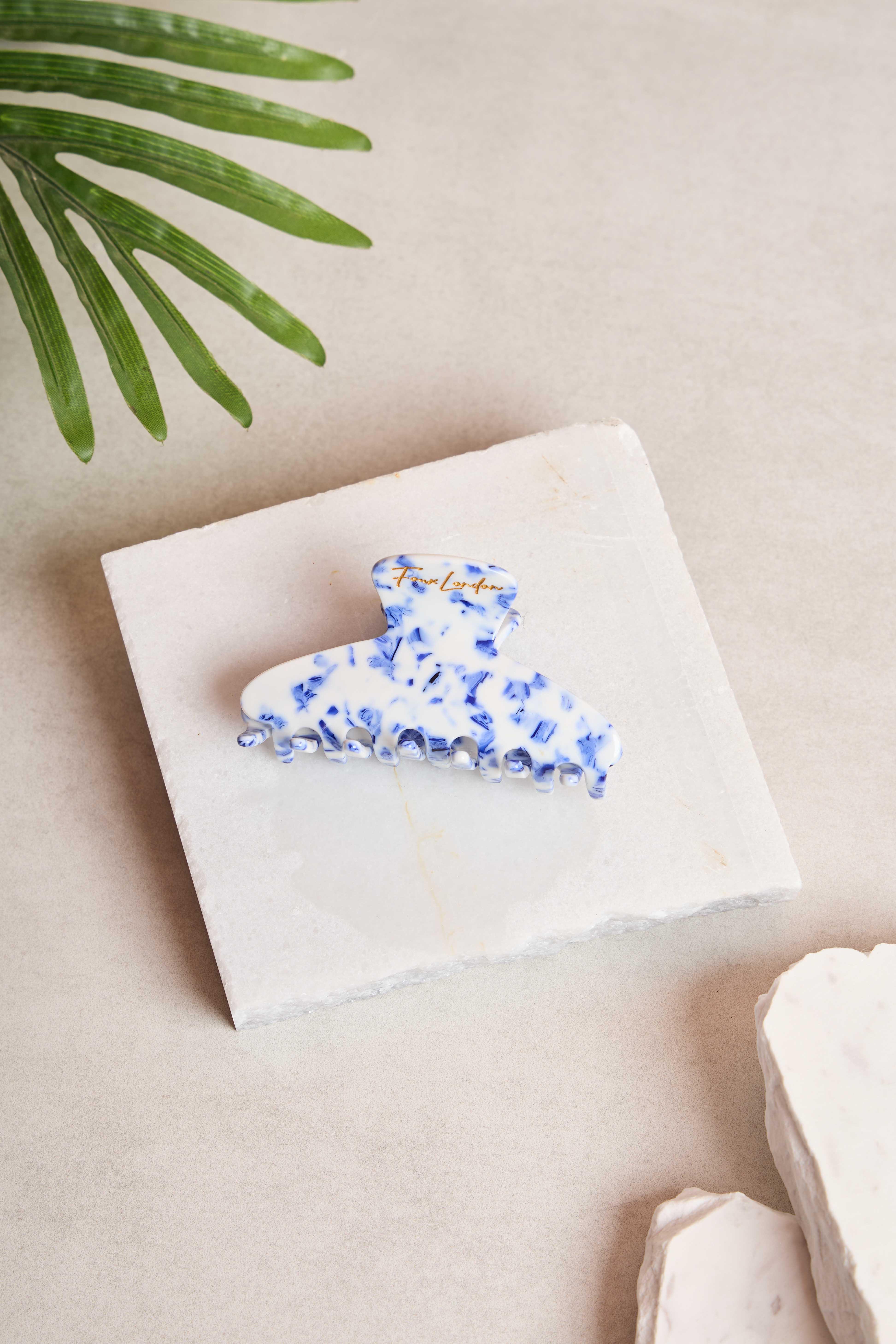Dora Blue Porcelain Kemik Toka