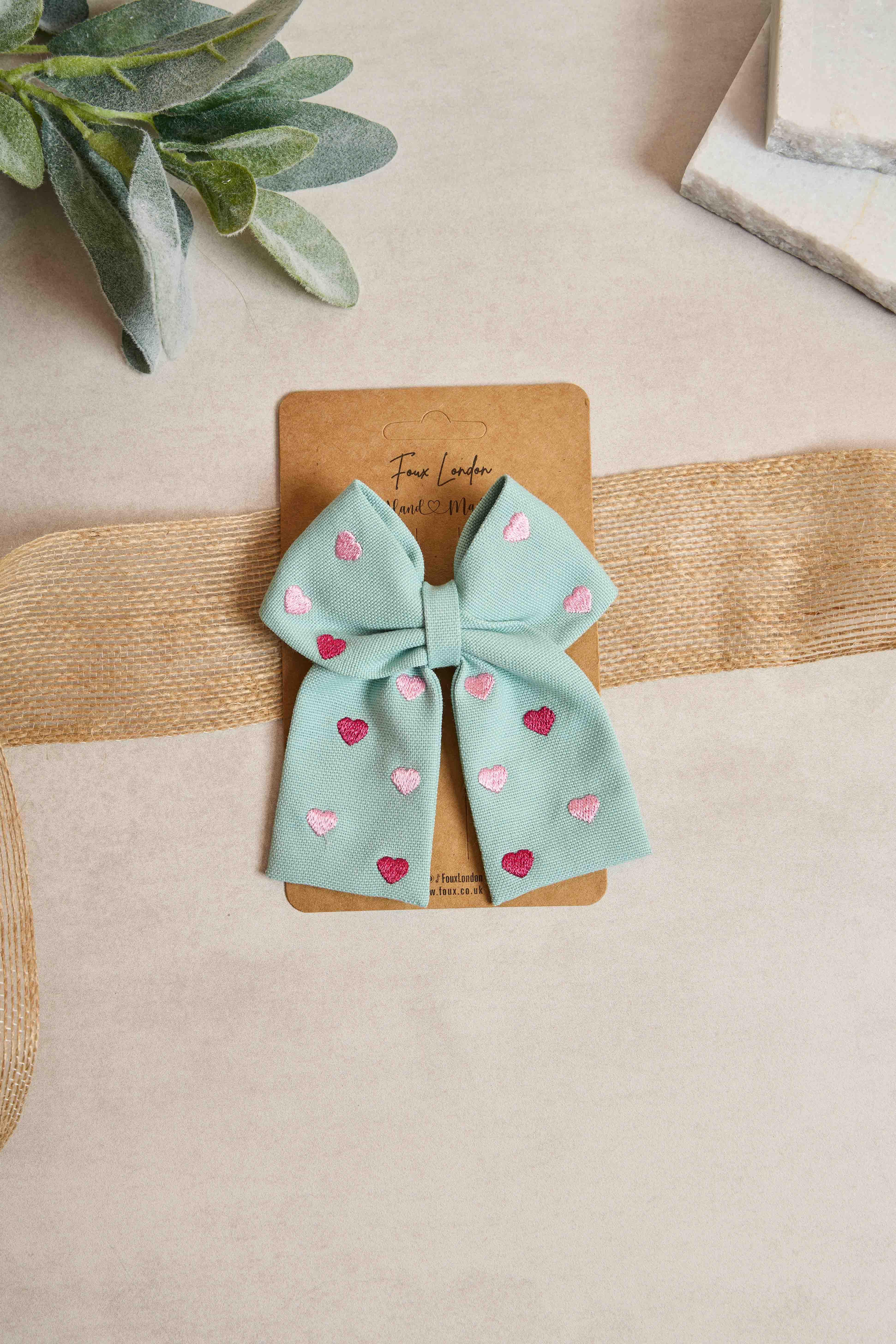 Kalp Nakışlı Adaçayı Mini Fiyonk Toka