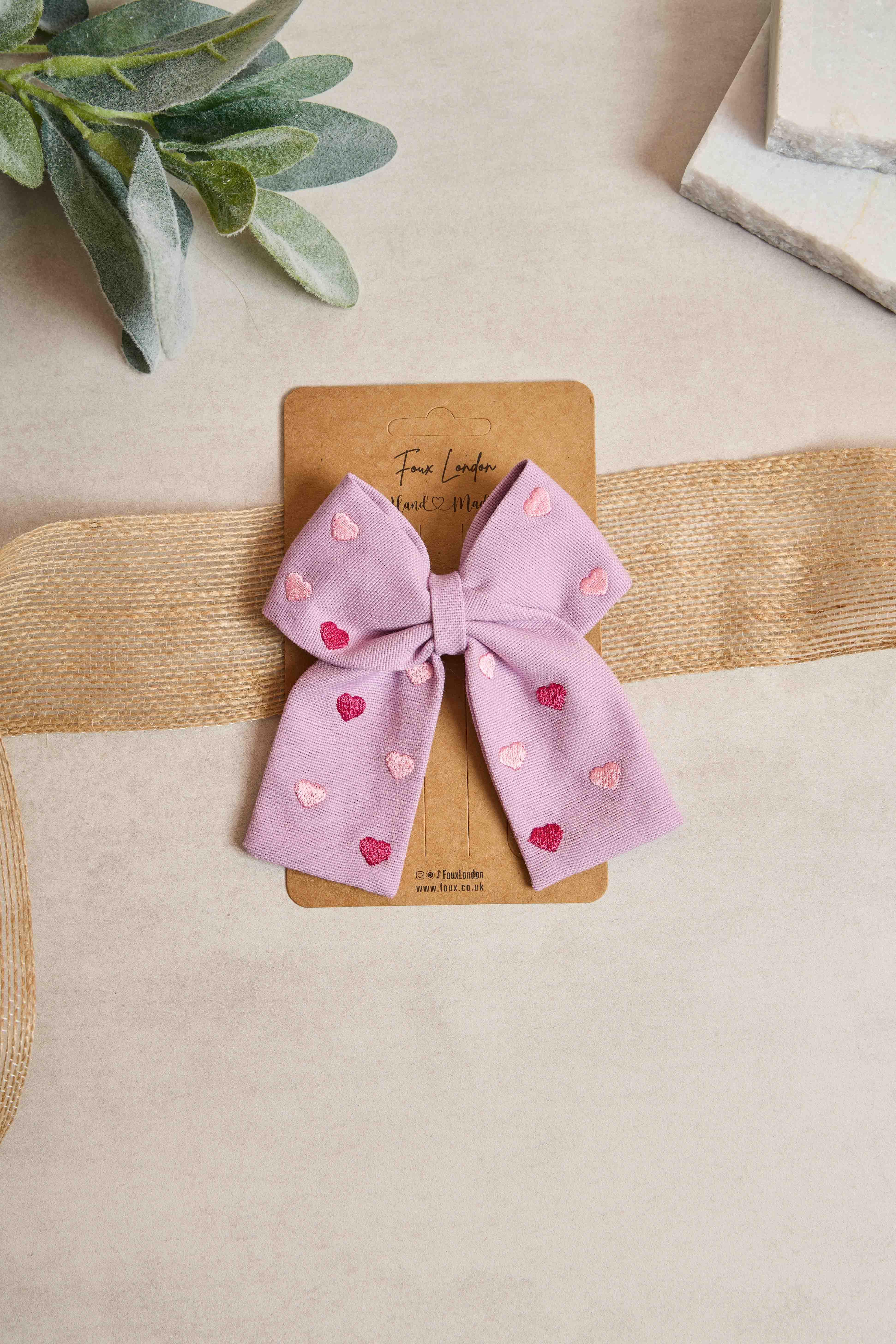 Kalp Nakışlı Lila Mini Fiyonk Toka