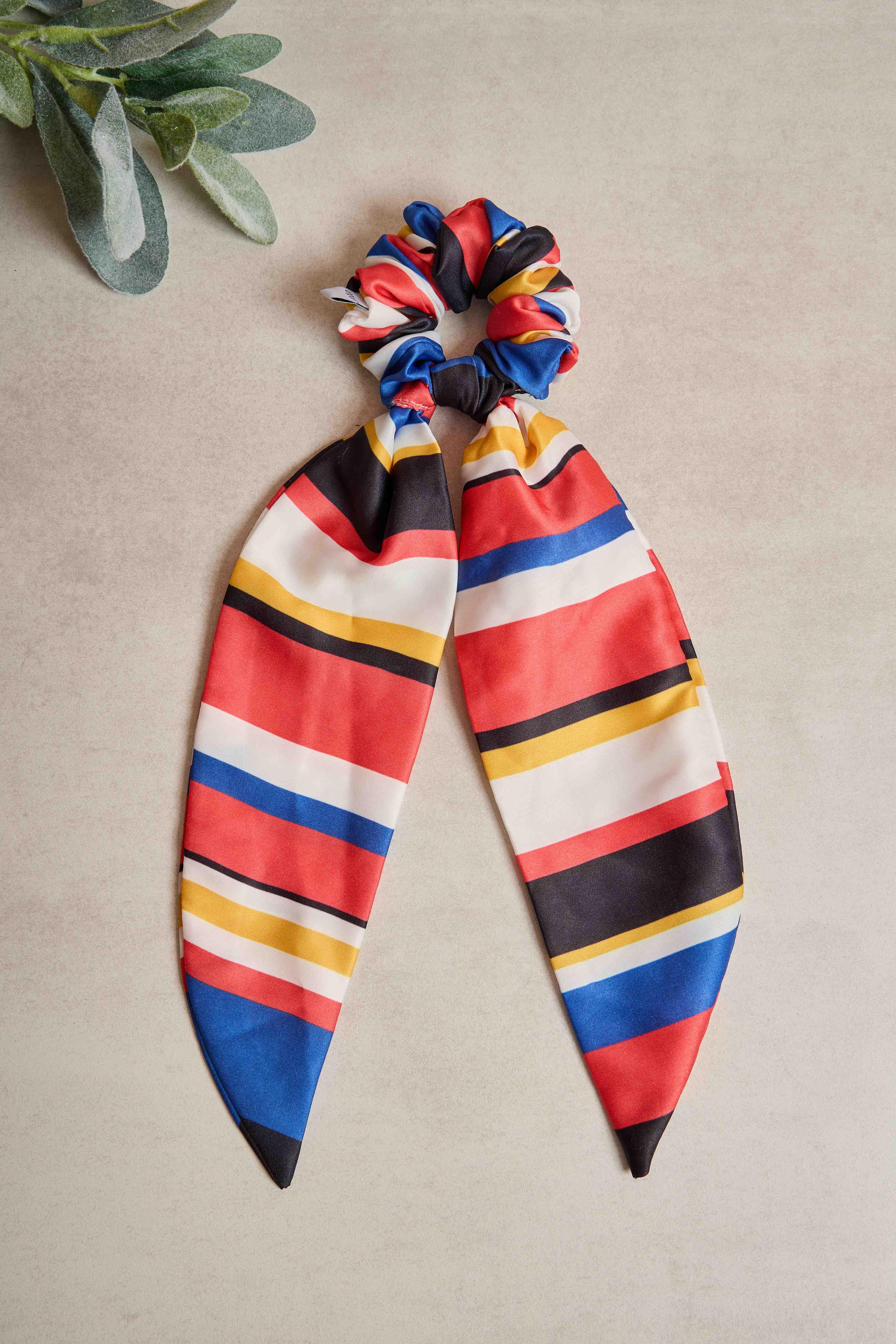 Kuyruklu Çizgili Scrunchie