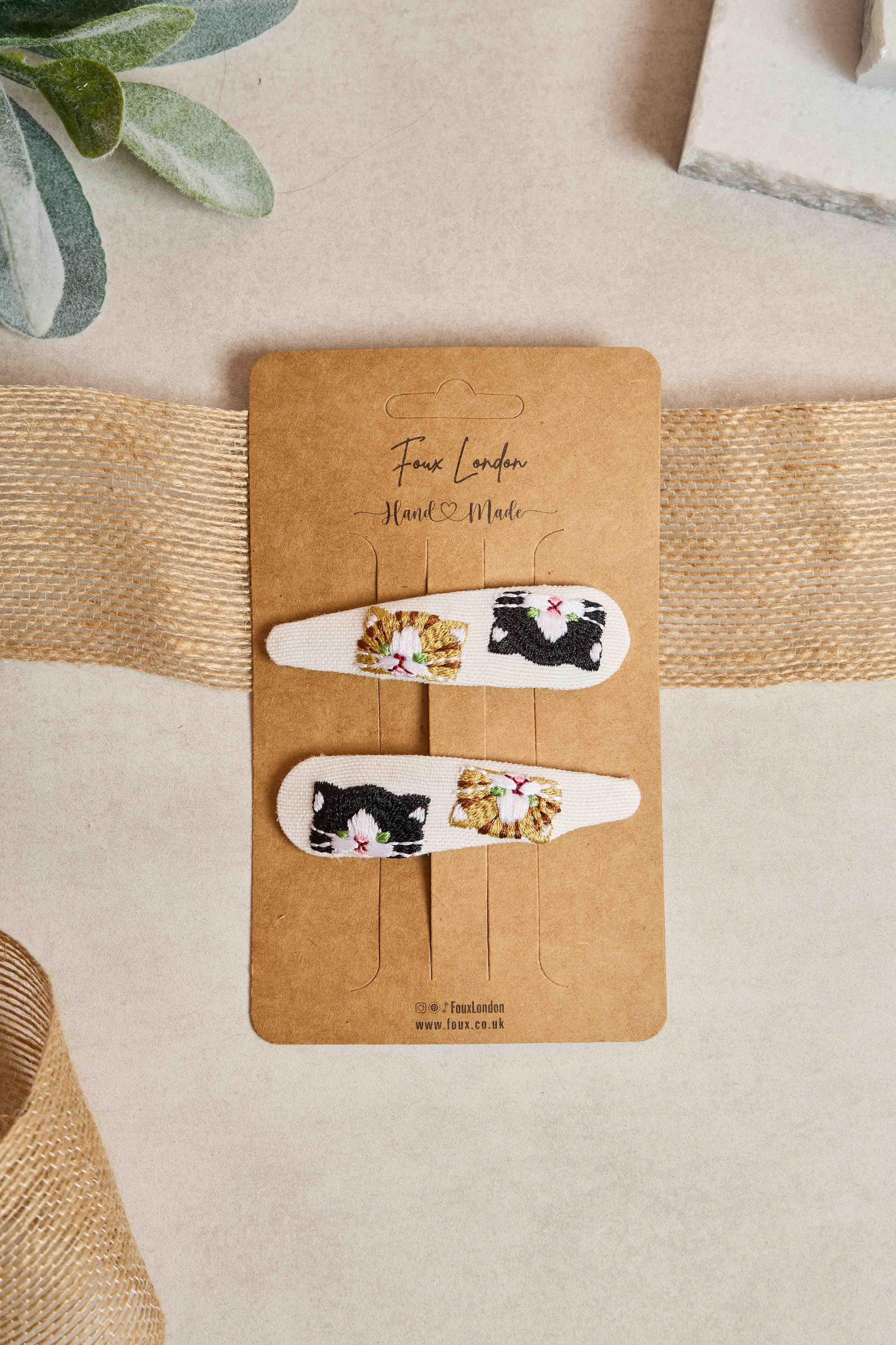 L Kedi Nakışlı Çıt Çıt Toka