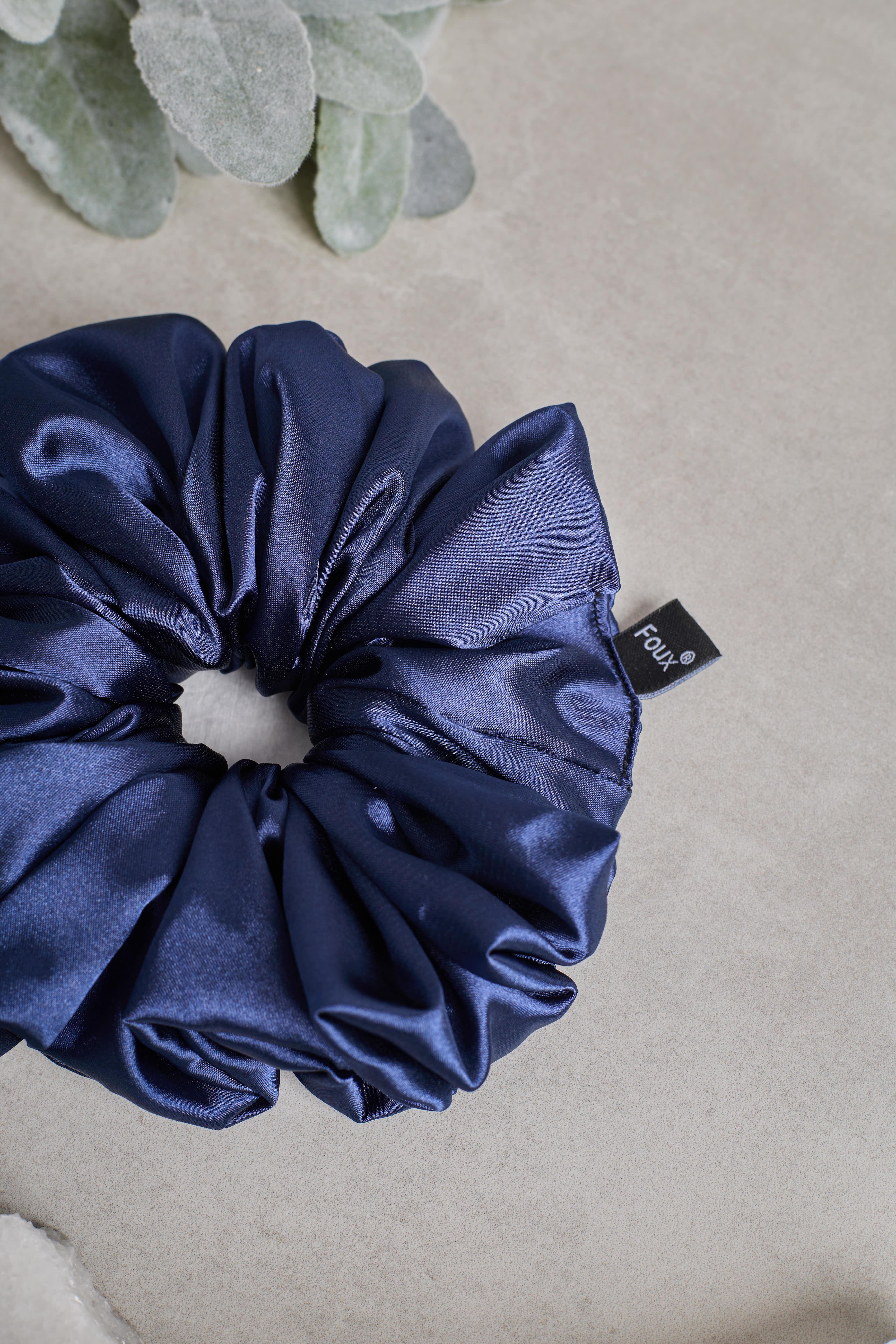 Lacivert Bol Büzgülü Scrunchie
