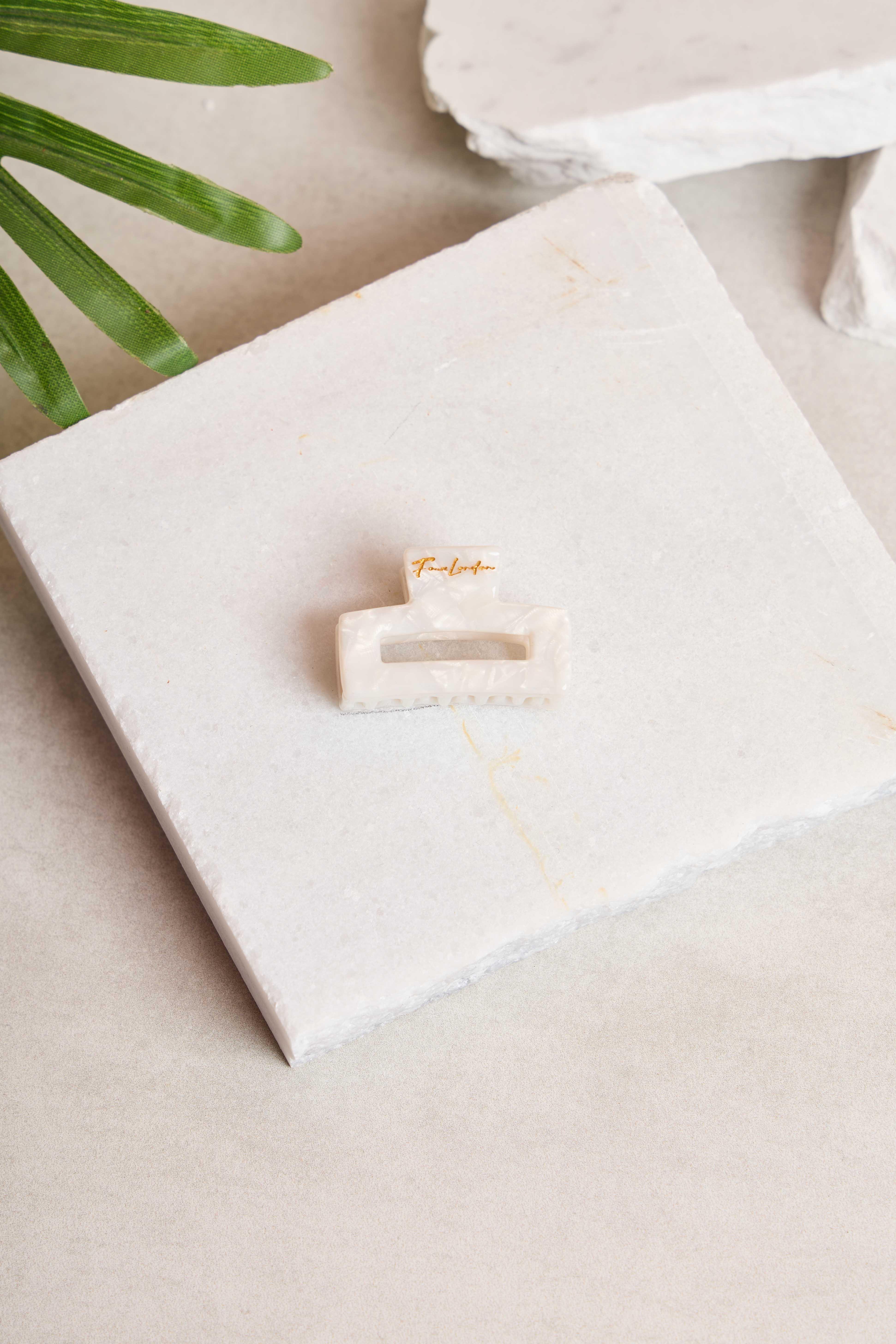 Mini Rectangle Pearl Frost Kemik Toka