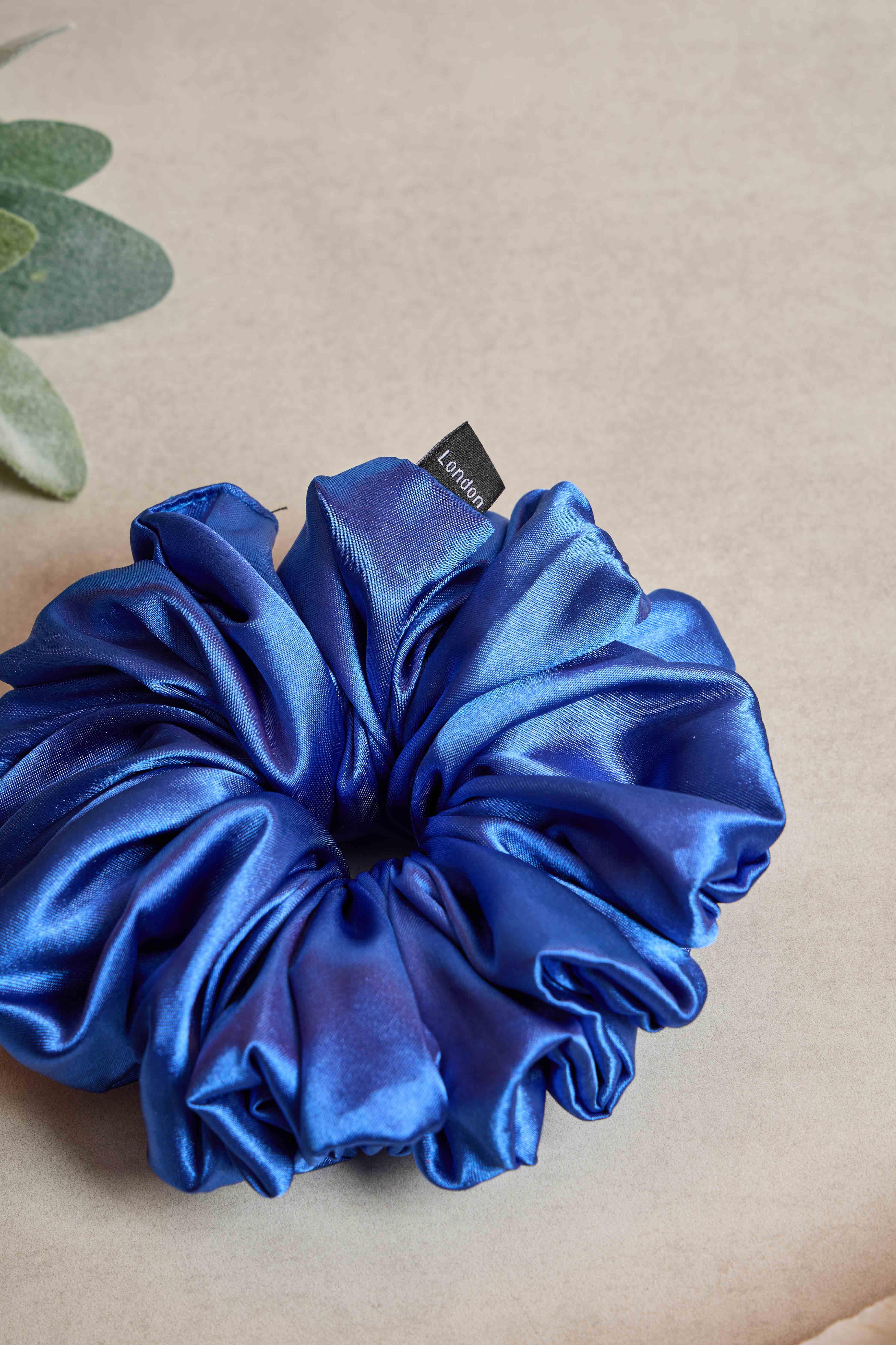 Saks Mavisi Bol Büzgülü Scrunchie