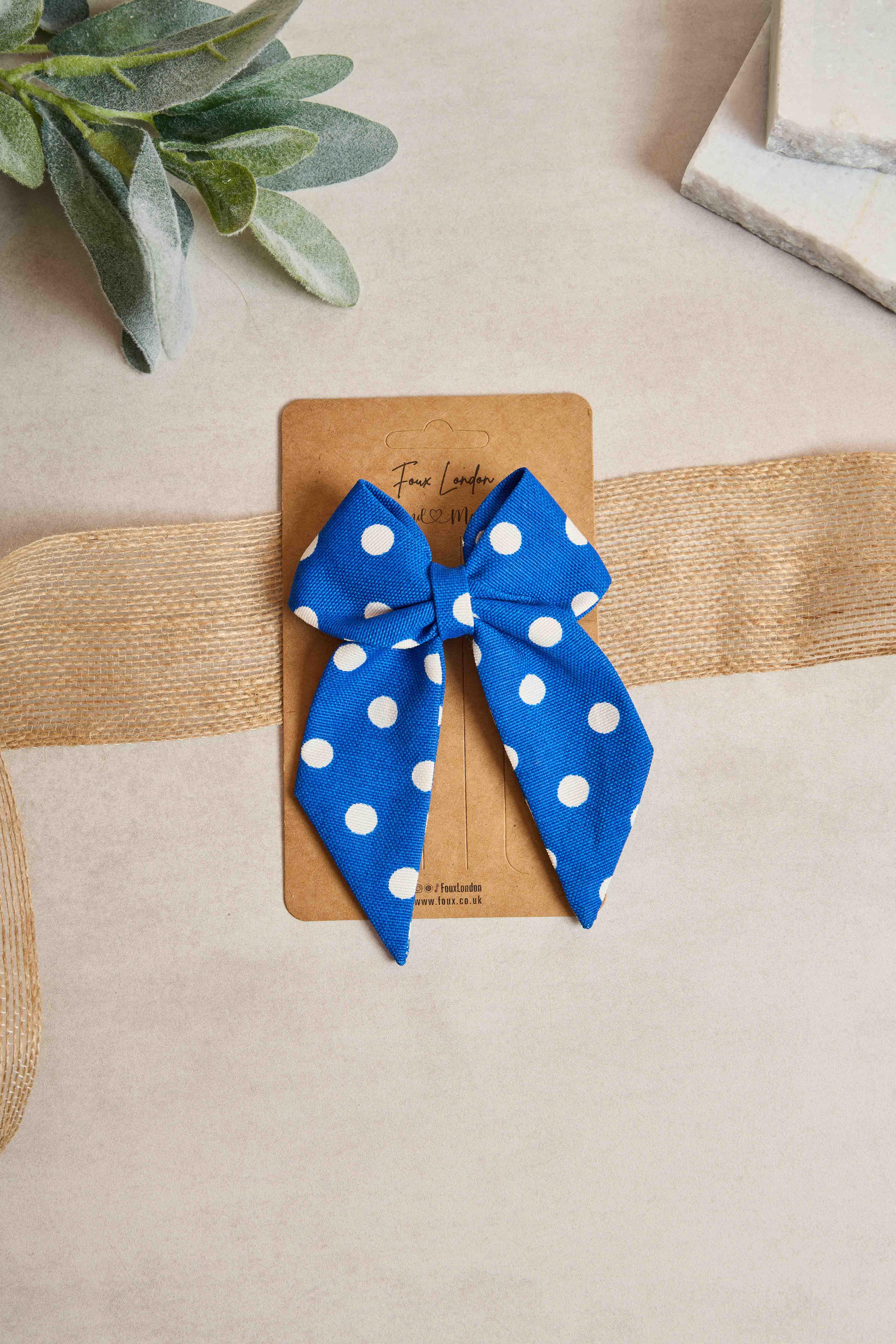 Saks Mavisi Puantiyeli Mini Fiyonk Toka