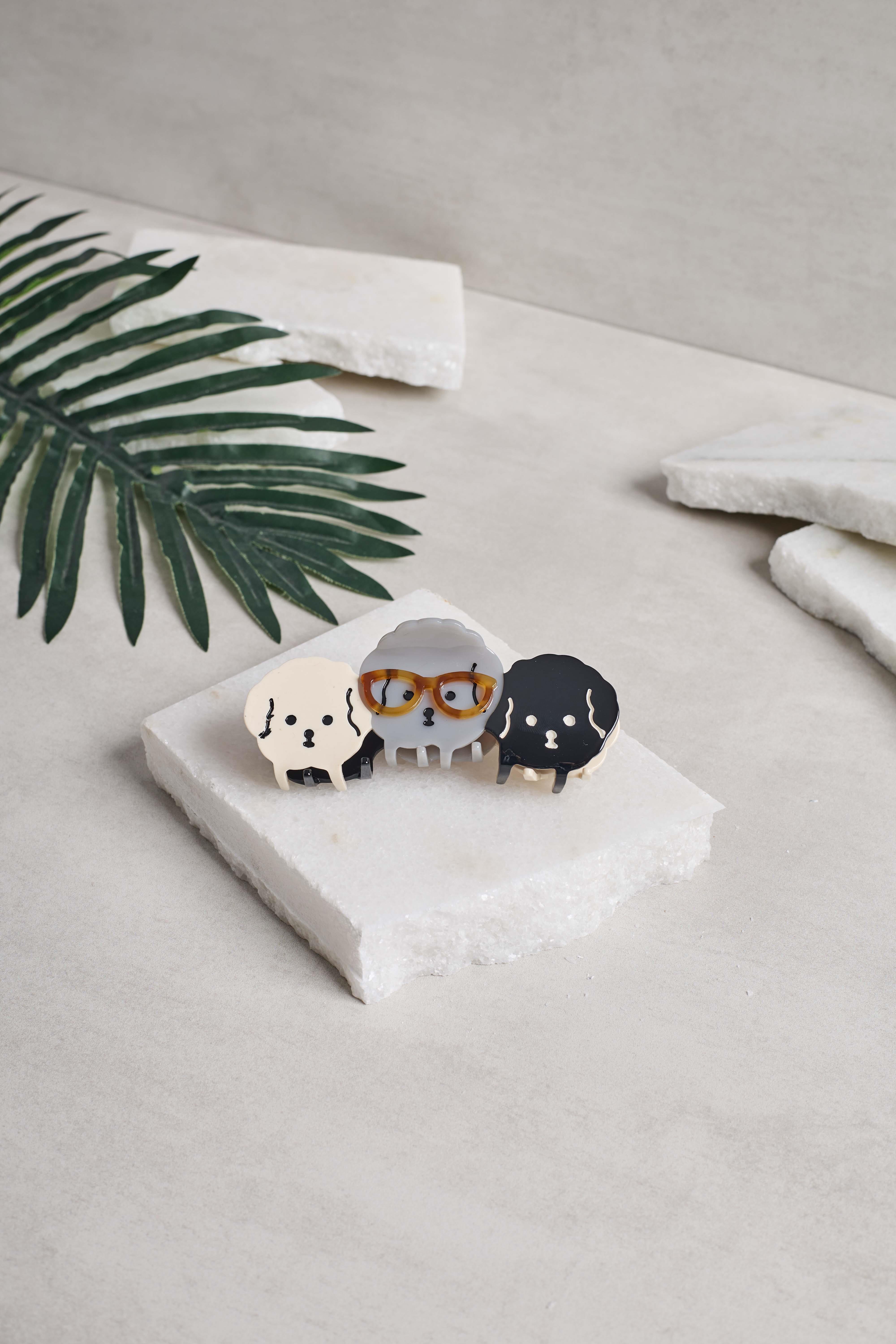 Üçlü Yavru Köpek Mandal