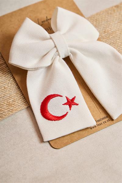 Ay Yıldız Nakışlı Beyaz Mini Fiyonk Toka