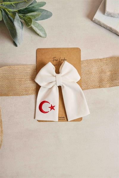 Ay Yıldız Nakışlı Beyaz Mini Fiyonk Toka