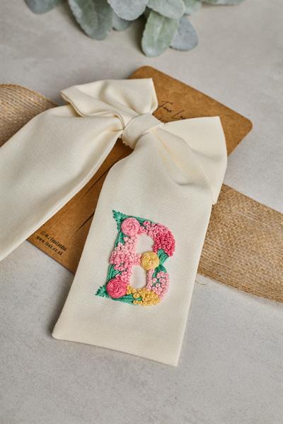 B İşlemeli Fiyonk Toka