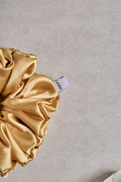 Gold Bol Büzgülü Sateen Scrunchie