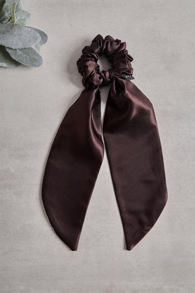 Kahverengi Kuyruklu Sateen Scrunchie