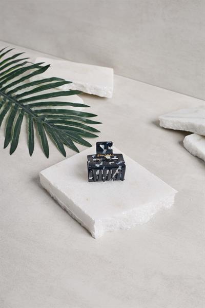 Kare Siyah Kemik Mandal