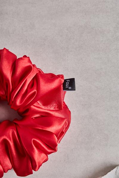 Kırmızı Bol Büzgülü Sateen Scrunchie